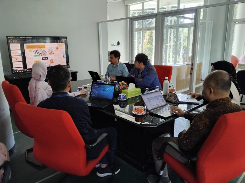 meeting-1.2-1024x768